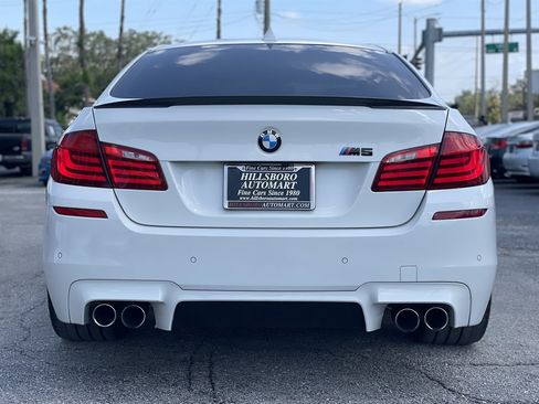 Used 2013 BMW M5 RWD image 17