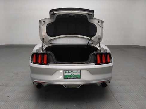 Used 2017 Ford Mustang Coupe image 29