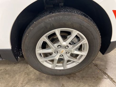 Certified 2024 Chevrolet Equinox LT image 21