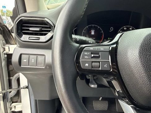 Certified 2025 Honda Pilot EX-L image 30