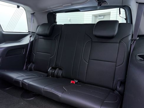 Used 2017 Chevrolet Tahoe Premier RWD image 32