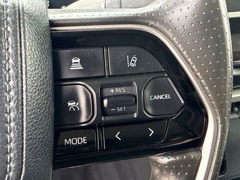 Used 2022 Toyota Tundra SR5 AWD/4WD image 25