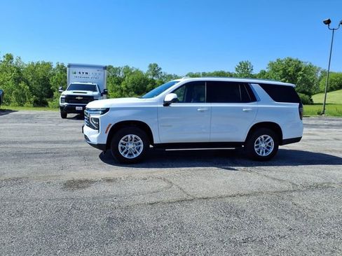 Used 2025 Chevrolet Tahoe LT AWD/4WD image 39