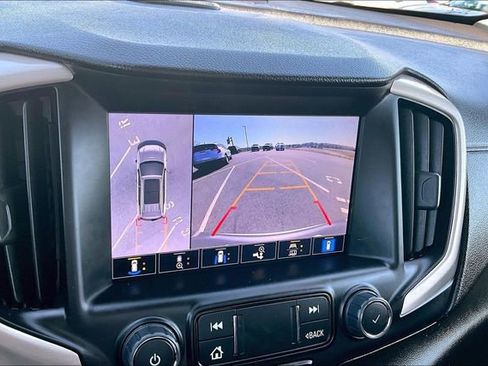 Used 2023 GMC Terrain Denali w/ Denali Premium Package AWD/4WD image 22