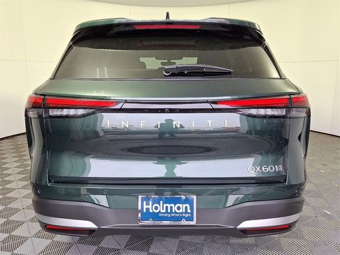 New 2026 INFINITI QX60 Luxe image 8