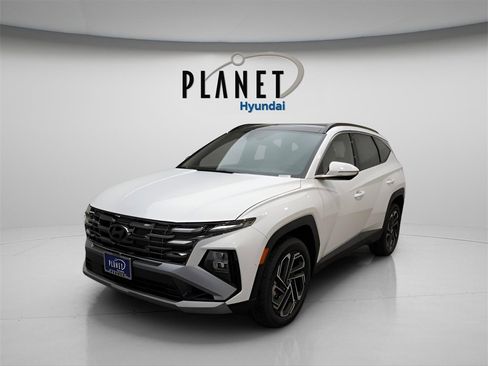 New 2025 Hyundai Tucson Limited image 2