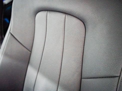 Used 2026 Mercedes-Benz GLB 250 image 26