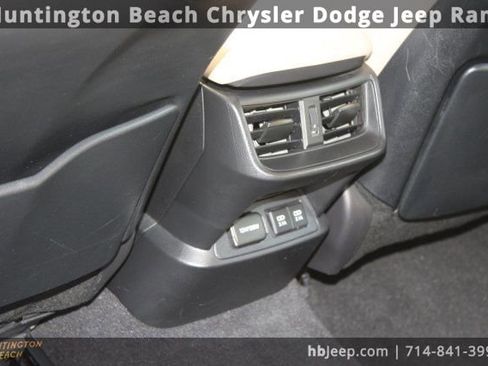 Used 2019 Lexus ES 350 w/ Premium Package image 33