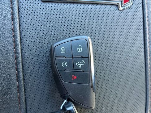 New 2026 GMC Sierra 2500 AT4 w/ AT4 Premium Plus Package AWD/4WD image 43