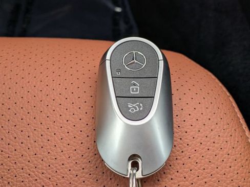 Used 2023 Mercedes-Benz C 300 4MATIC Sedan image 26