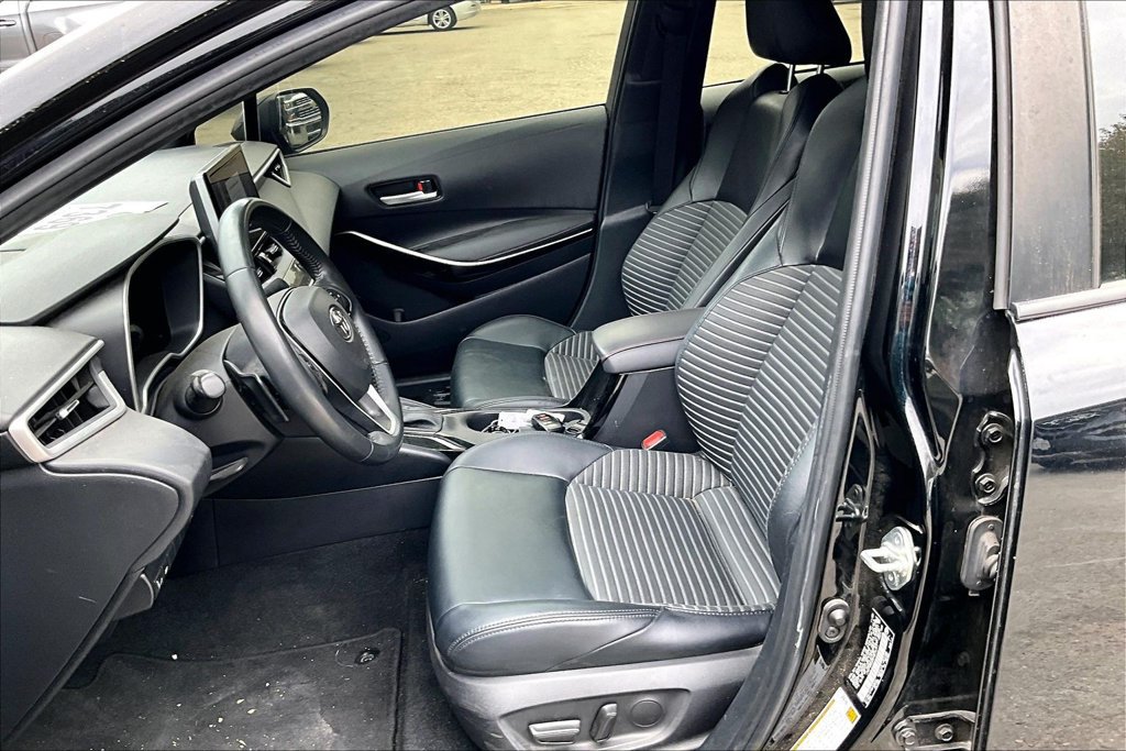 Used 2023 Toyota Corolla XSE w/ Carpet Mat Package (TMS) FWD image 9