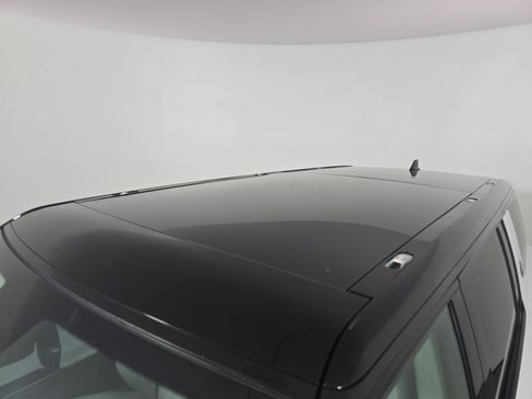 Used 2023 Rivian R1S Adventure AWD/4WD image 13