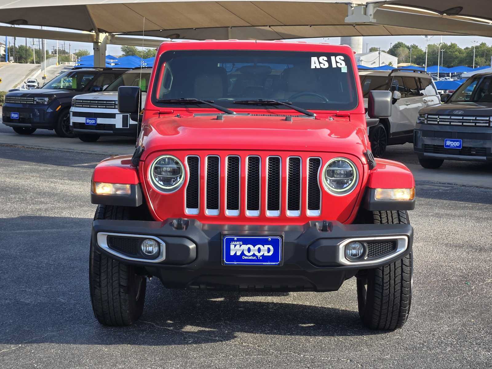 Used 2018 Jeep Wrangler Unlimited Sahara AWD/4WD image 2