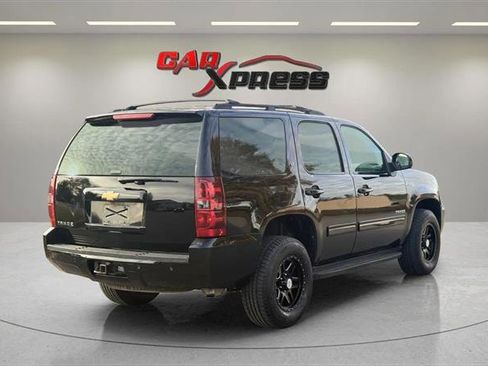 Used 2013 Chevrolet Tahoe LT image 13