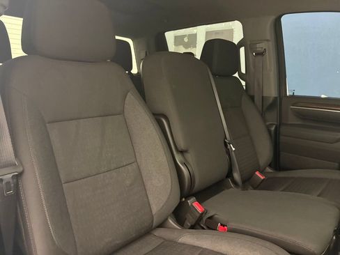 Used 2025 Chevrolet Silverado 2500 LT AWD/4WD image 37