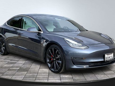 Used 2020 Tesla Model 3 Performance image 1