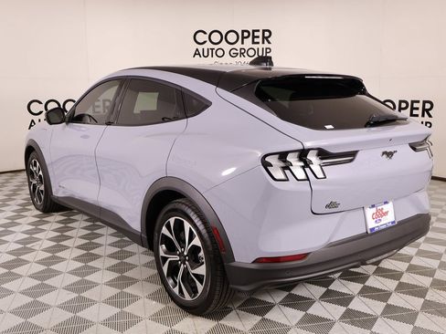 Used 2025 Ford Mustang Mach-E Select w/ Comfort Package Lite image 23