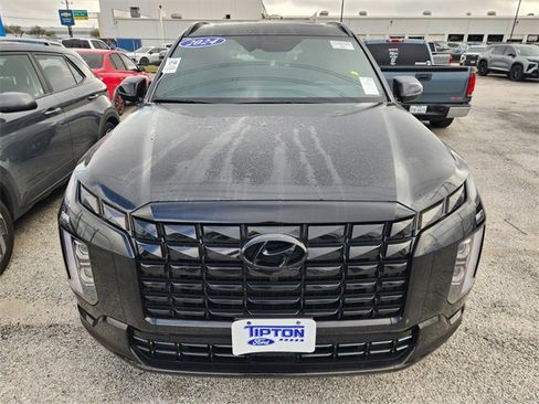 Used 2024 Hyundai Palisade Calligraphy image 2