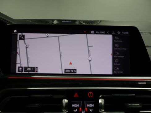 Used 2021 BMW X7 M50i image 37