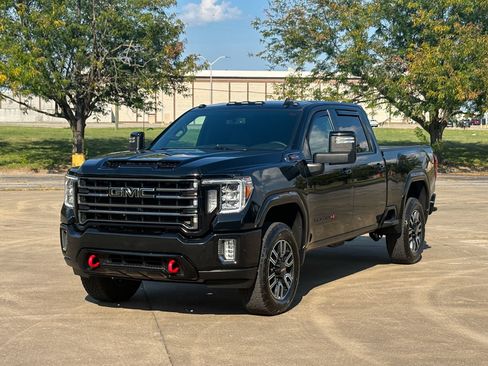 Used 2022 GMC Sierra 2500 AT4 w/ Snow Plow Prep/Camper Package AWD/4WD image 5
