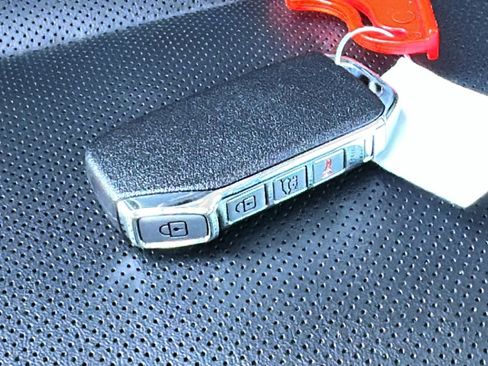 Used 2022 Kia Telluride S image 29