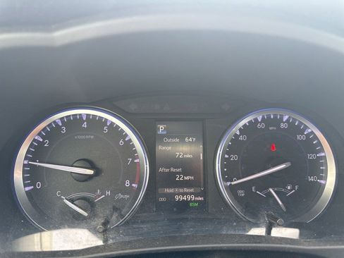 Used 2018 Toyota Highlander XLE AWD/4WD image 19
