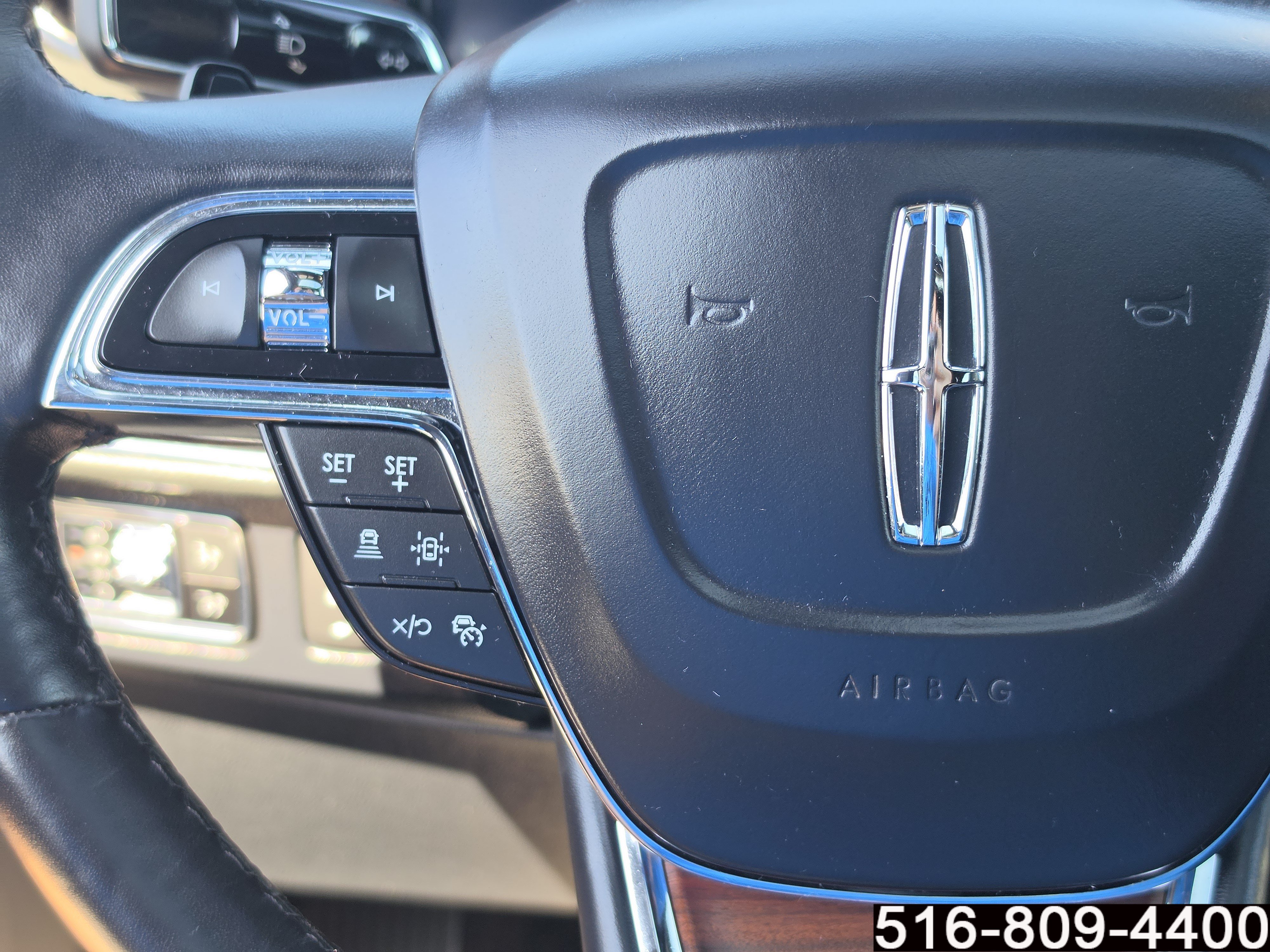 Used 2023 Lincoln Navigator Reserve AWD/4WD image 21