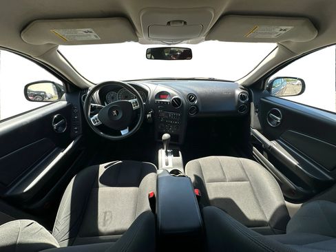 Used 2007 Pontiac Grand Prix w/ Preferred Package FWD image 11