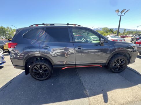 Used 2019 Subaru Forester Sport w/ Popular Package #2 AWD/4WD image 4