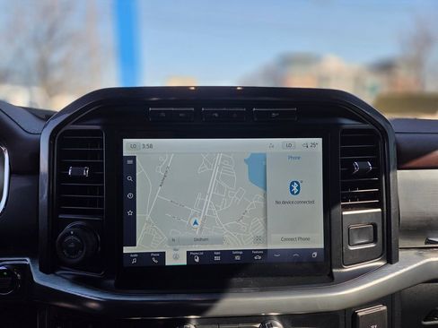 Used 2023 Ford F150 Lariat w/ Equipment Group 502A High image 16