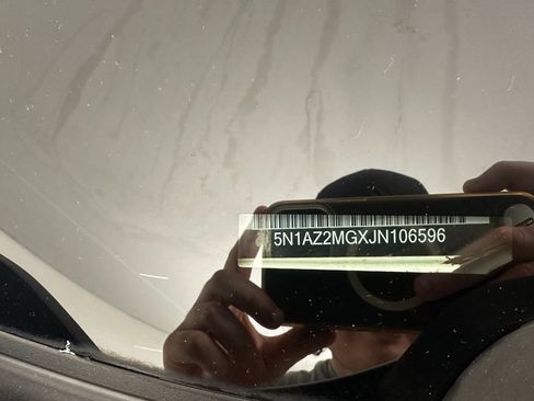 Used 2018 Nissan Murano Platinum FWD image 36