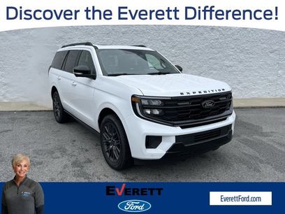 New 2025 Ford Expedition Platinum w/ Stealth Performance Package