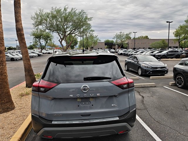 Used 2021 Nissan Rogue SL w/ Premium Package FWD image 14