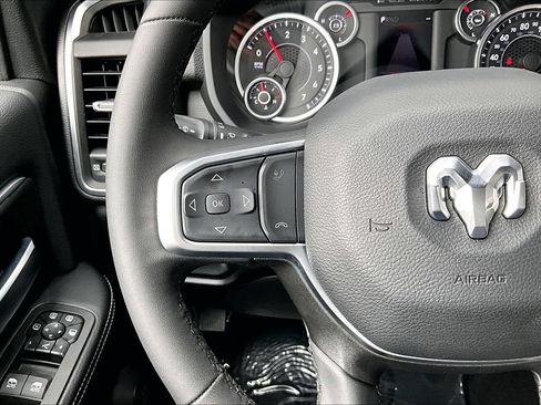 Used 2026 RAM 2500 Big Horn AWD/4WD image 18
