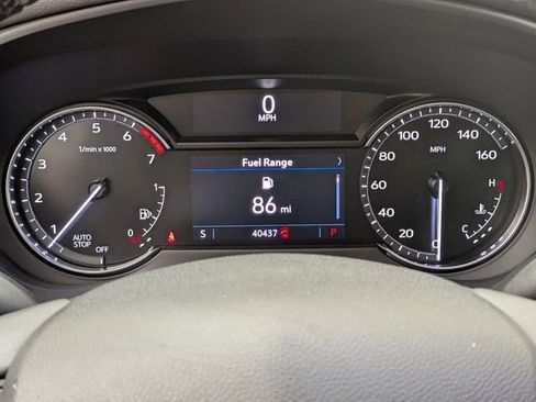Certified 2021 Cadillac XT4 Premium Luxury w/ Cold Weather Package FWD image 13