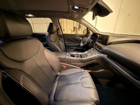 Used 2023 Hyundai Santa Fe Limited image 28