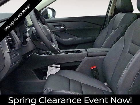 New 2025 Nissan Rogue SL w/ Tech Package image 8