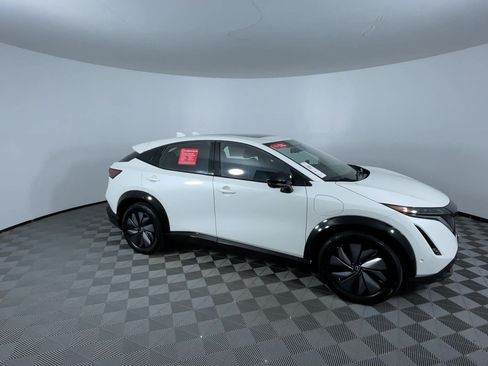 Certified 2024 Nissan Ariya AWD image 2