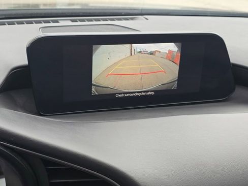 Used 2024 MAZDA MAZDA3 s image 19