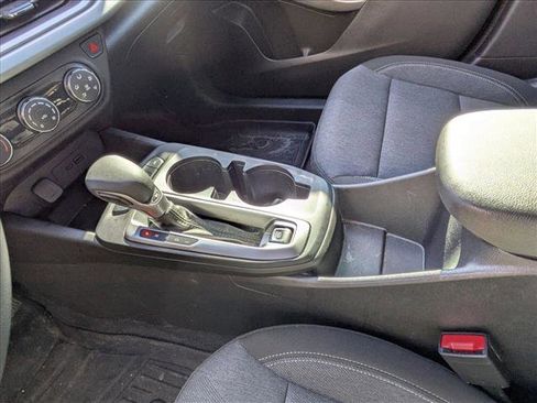 Used 2024 Chevrolet Trax LS w/ Driver Confidence Package image 17