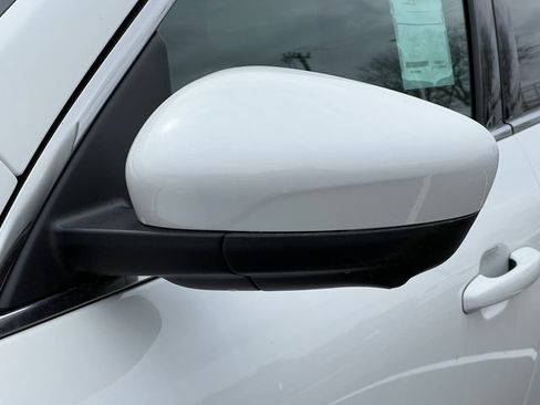 New 2024 Ford Escape SE w/ PHEV Premium Package FWD image 35