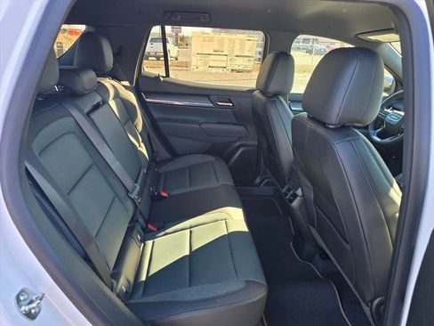 New 2026 GMC Terrain AT4 AWD/4WD image 11