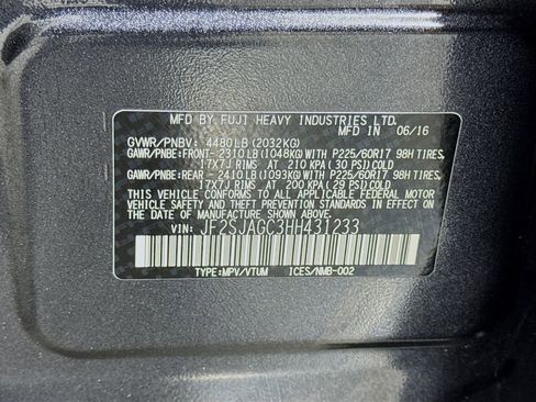 Used 2017 Subaru Forester 2.5i Premium AWD/4WD image 34