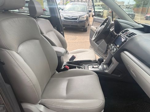 Used 2016 Subaru Forester 2.5i Limited AWD/4WD image 19
