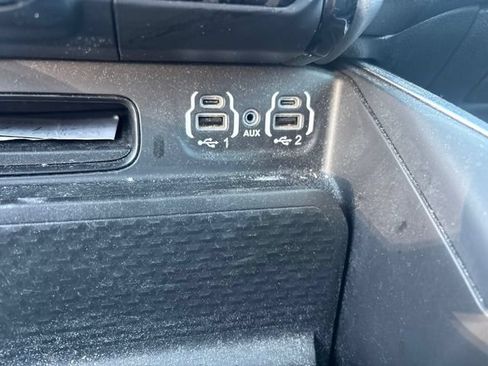 Used 2023 RAM 1500 Big Horn AWD/4WD image 45