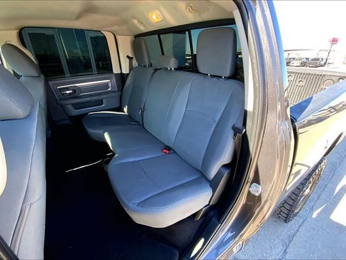 Used 2014 RAM 2500 SLT image 20