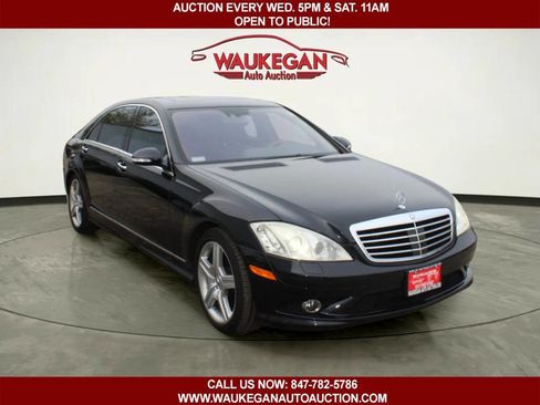 Used 2008 Mercedes-Benz S 550 4MATIC image 3