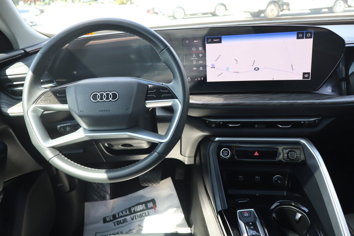 Used 2025 Audi Q5 Premium Plus AWD/4WD image 17