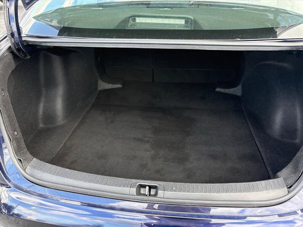 Used 2024 Toyota Corolla LE FWD image 30