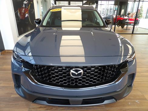 Used 2025 MAZDA CX-50 AWD 2.5 S w/ Cargo Package image 2